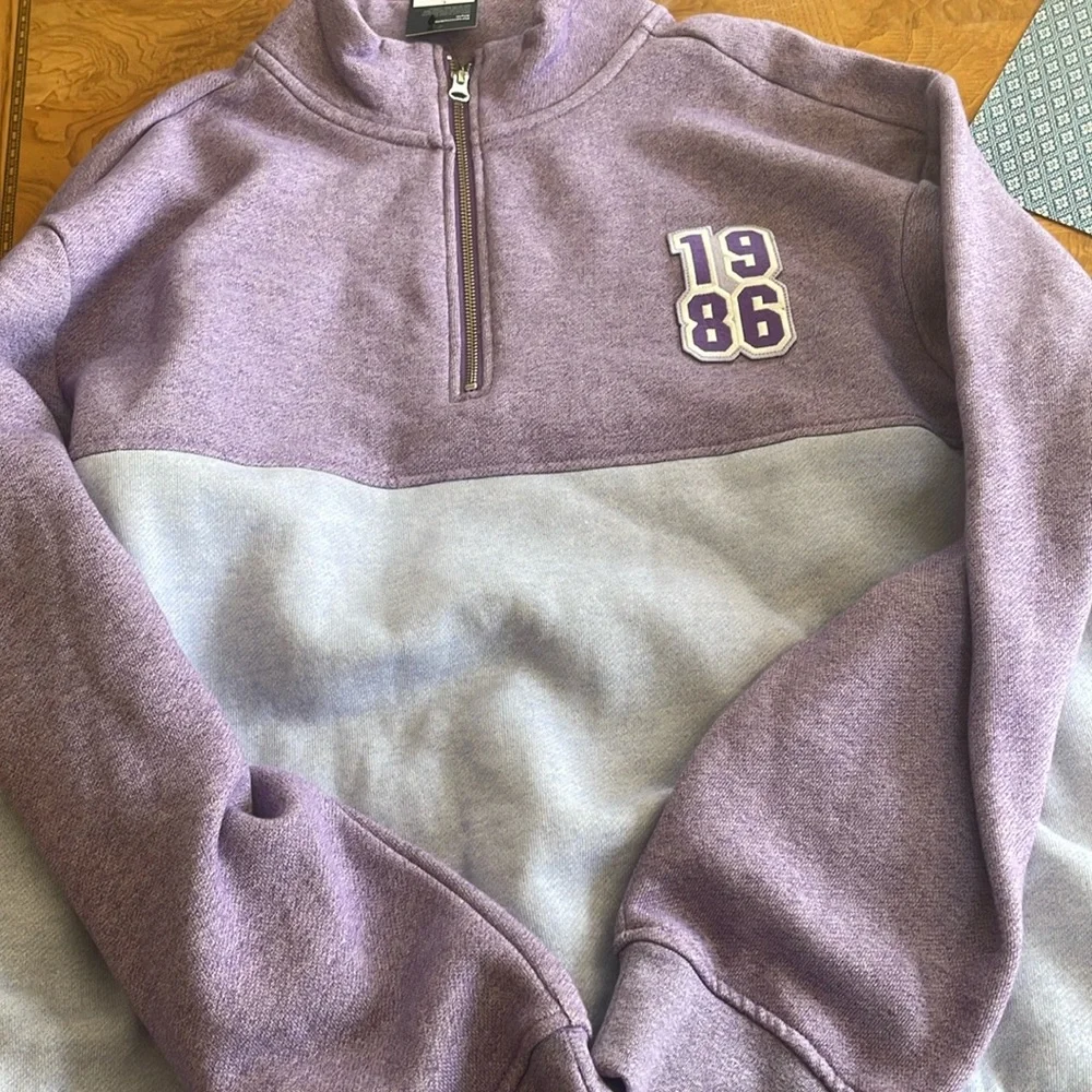 Original use sweater - Picture 1 of 4